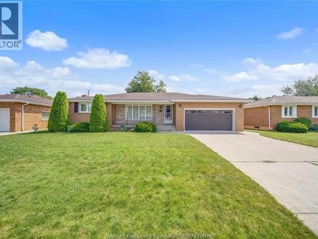 2506 Longfellow Avenue, Windsor, ON, N9E 2K9 house for sale | Listing ID 26020 | Royal LePage
