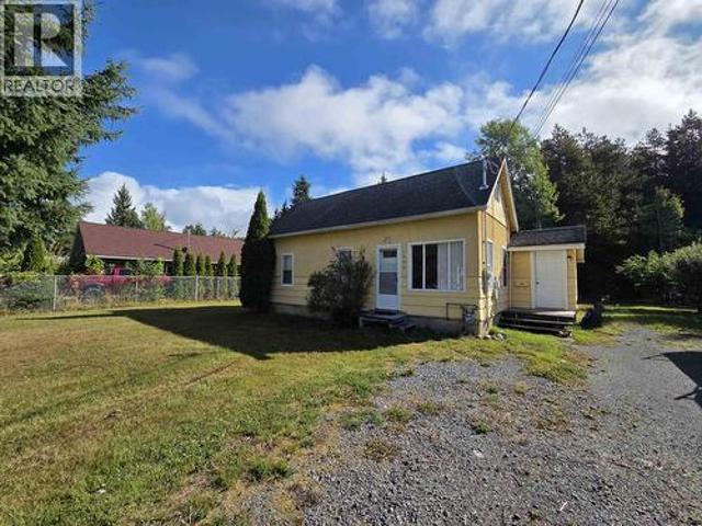 2506 Pear Street, Terrace, BC, V8G 2R4 house for sale | Listing ID R3159 | Royal LePage