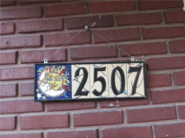2507 Francis Street