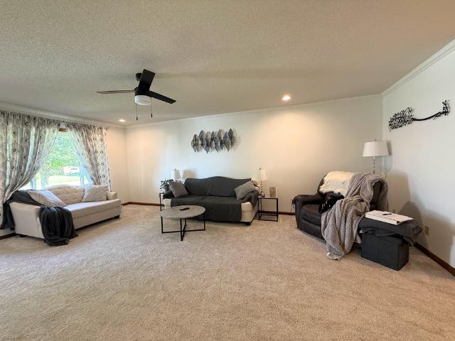 2507 Woodwinds Court