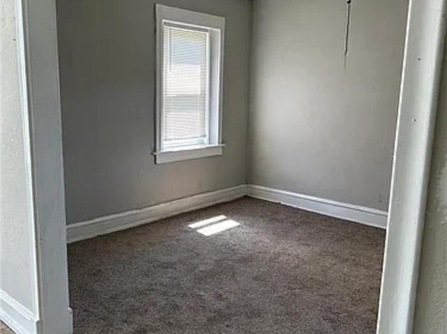2507 2 Benton Boulevard