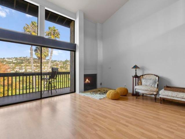 2508 Navarra Dr, Unit 424, Carlsbad, CA 92009 | MLS #NDP2605
