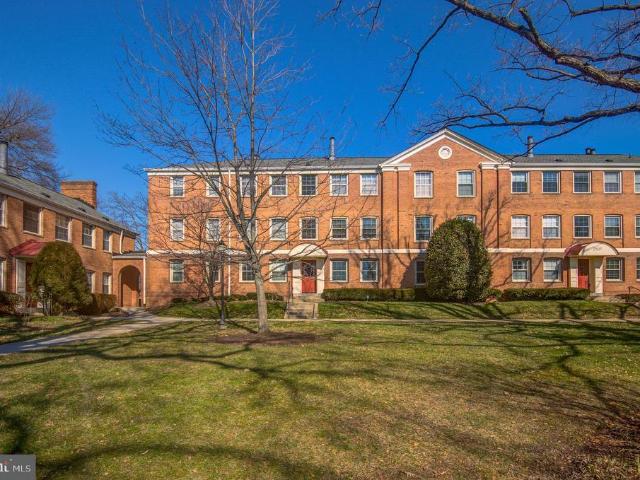 2509 Arlington Boulevard # 301