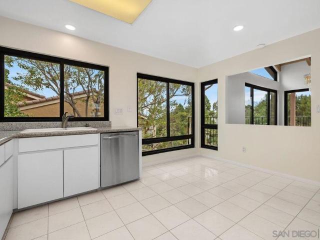 2509 Caminito Muirfield