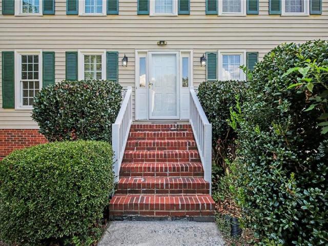2500 Newington Court