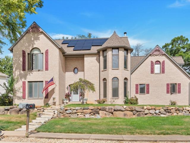 2500 Beverly Way, Ottawa, IL 61350 | Compass