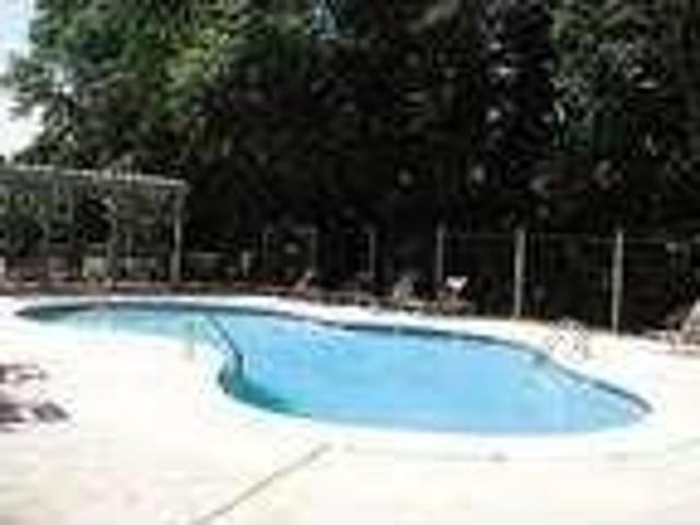 2500 Dauphinwood Drive Dauphine