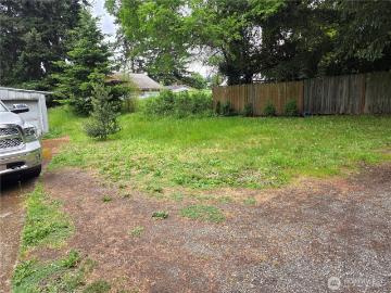 2500 S 208 Street