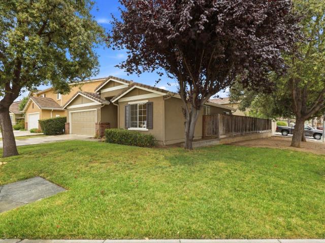 2500 Sadies Drive