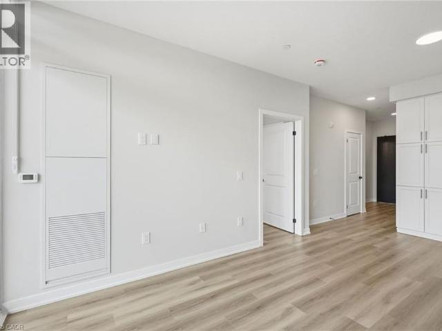 2500 SAW WHET Boulevard Unit# 112, Oakville, Ontario, L6M5L7