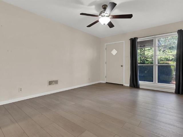 2500 W Elm Street