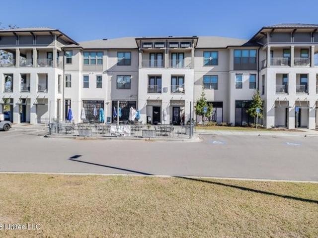2501 Bienville Blvd Apt 124, Ocean Springs, MS 39564