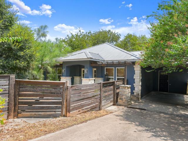 2501 Del Curto Rd, Austin, TX