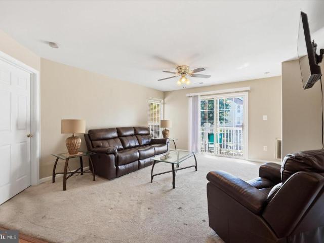 2501 Driftwood Court # 2D