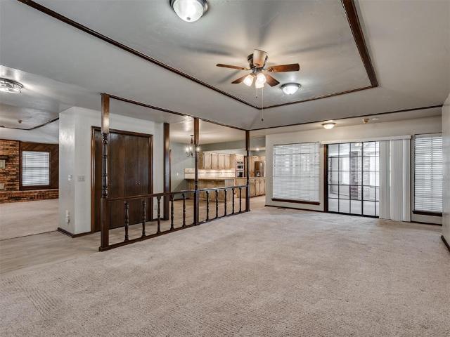 2501 Southlawn Drive