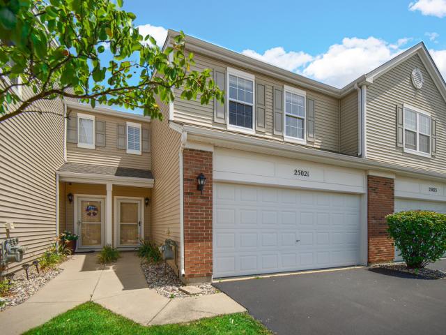 25021 Clare Circle