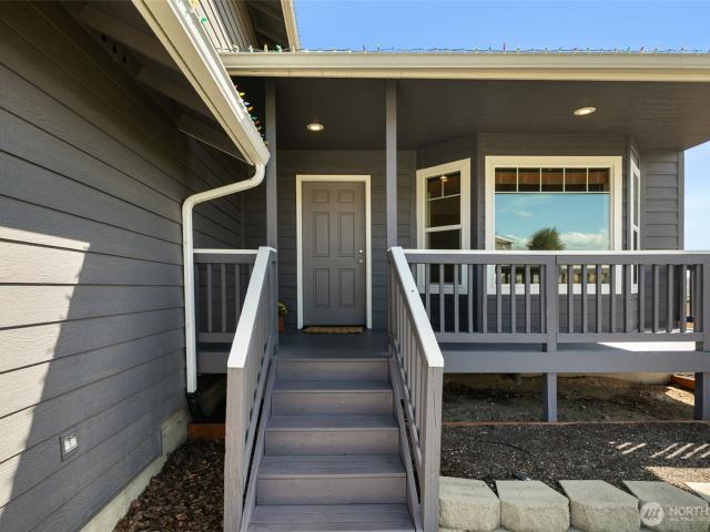 2502 Harvester Loop