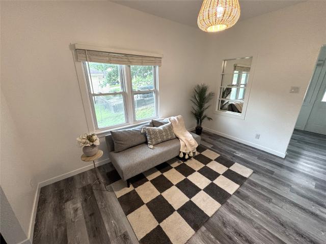 2503 SE 5th Street