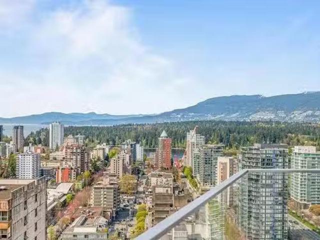 250X 1568 Alberni Street, Vancouver, BC, V6G 0E3 lease for l.