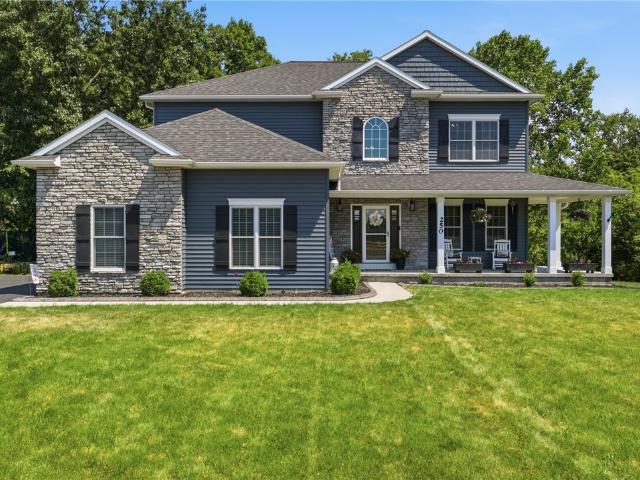 250 Commerce Dr