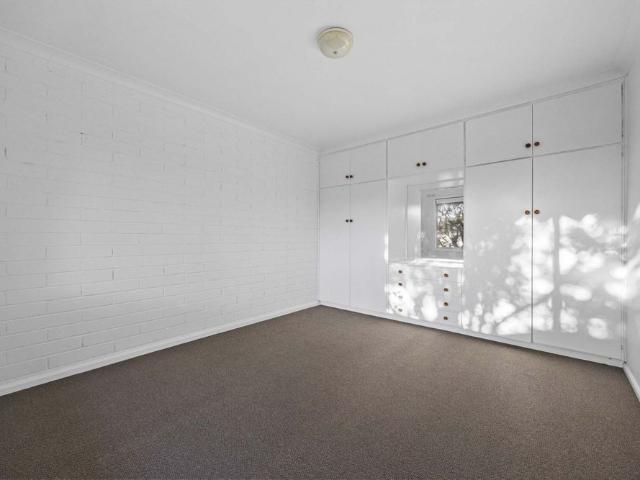 2/50 Cambridge Street, Wendouree