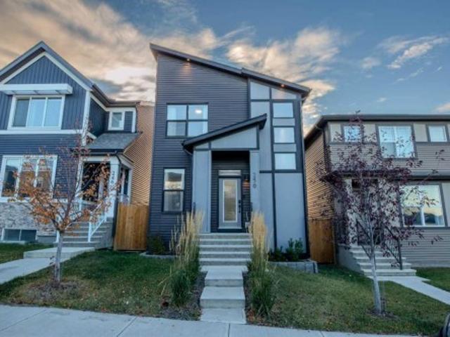 250 Aquila Way Nw, Calgary, AB, T3R 1Z9 house for sale | Listing ID A2351 | Royal LePage