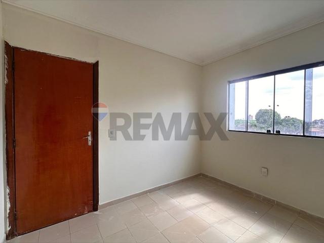 250 Área Útil Sobrado Alugar, 3 Dormitórios localizado em Qr 202 Conjunto 5, Lote 15 Super Adega Samambaia Norte, Samambaia, Distrito Federal, 72316055 | Brasil