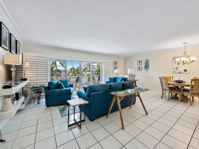 250 Bradley Place 308, Palm Beach, US, FL