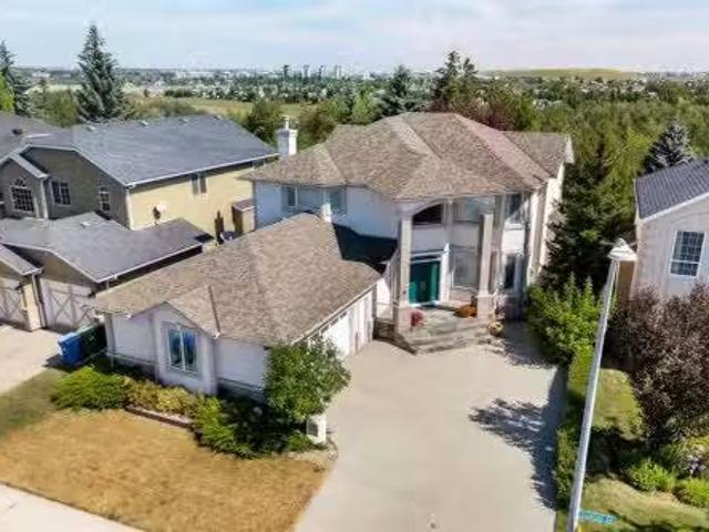 250 Diamond Drive Se, Calgary, AB, T2J 7C8 house for sale L.
