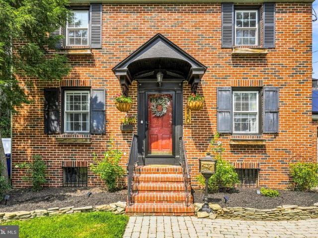 250 Dubois Avenue