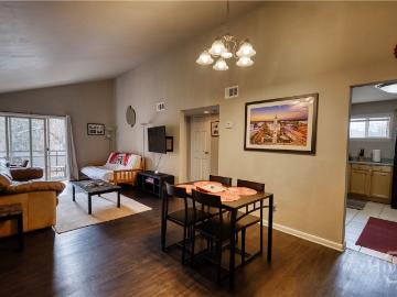250 Little St, Unit B306, Athens, GA 30605 | MLS #CL349300
