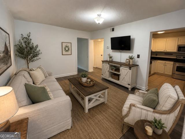 250 Little Street APT A103
