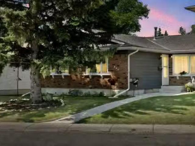250 Midridge Place Se, Calgary, AB, T2X 1E5 house for sale.