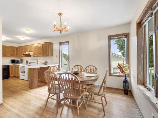 250 N 115th St