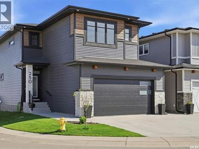 250 Skopik Crescent, Saskatoon, SK, S7V 0V7 house for sale | Listing ID SK044581 | Royal LePage