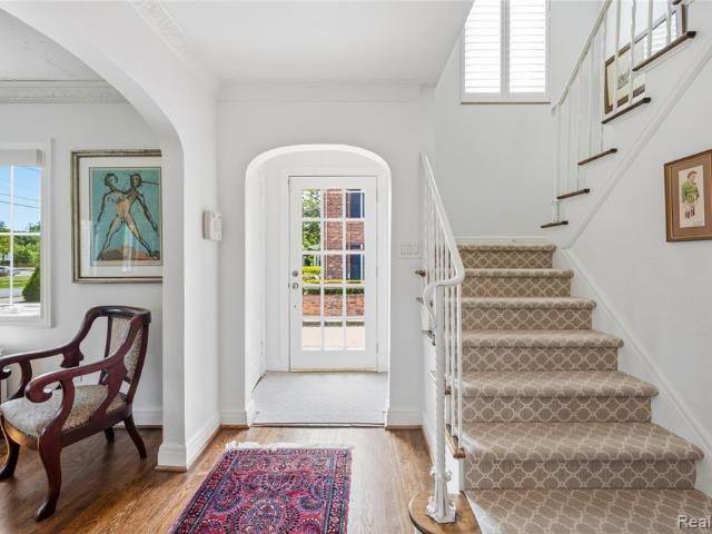 250 Pleasant Street