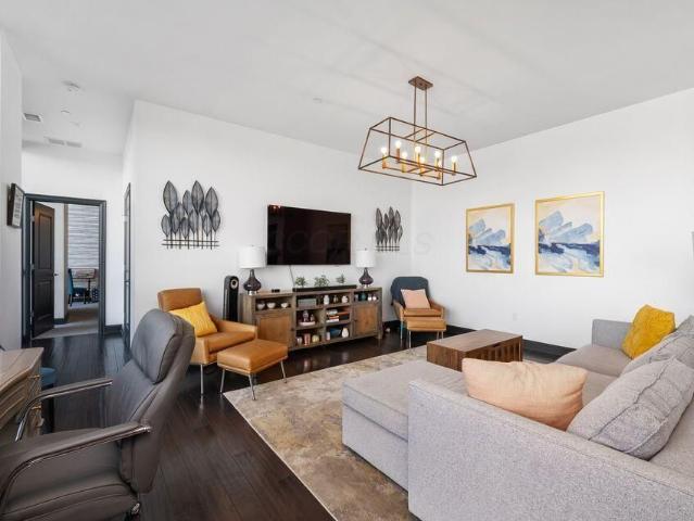 250 W Spring Street #613, Columbus, US, OH