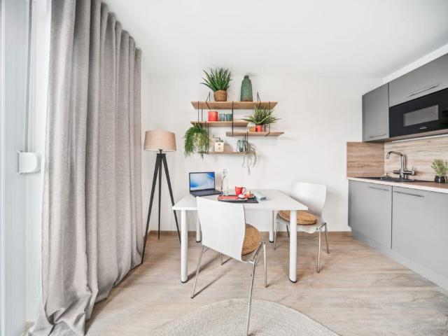250€ Wunschgutschein geschenkt! Stylisches Studentenapartment – Vollmöbliert