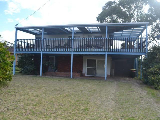 250m to Popular Broulee Beach