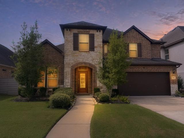 2514 Deerwood Heights Lane