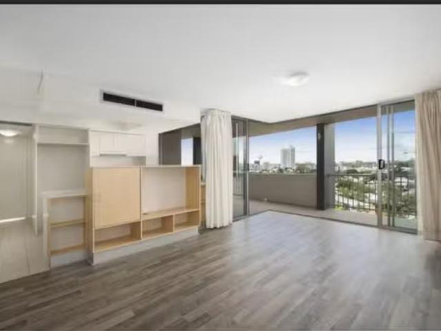 25/153 Lambert, KANGAROO POINT Apartment for rent Listed by E.