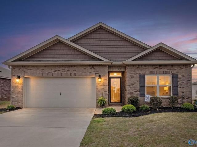 25150 Delilah Cir, Athens, AL 35613