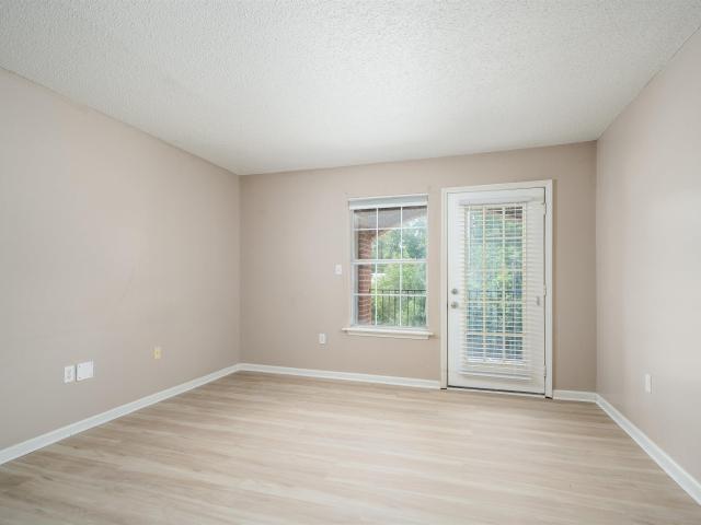 2515 Veterans Memorial Parkway # 321
