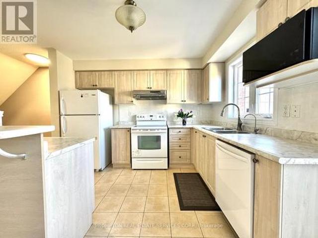 2516 Bur Oak Avenue, Markham, ON, L6B 1H2 house for sale | Listing ID N13859 | Royal LePage