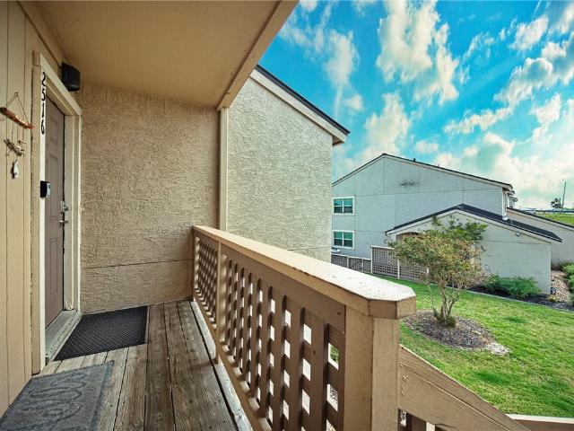 2516 Bayhouse Dr, Unit 2516, Rockport, TX 78382 | MLS #458494