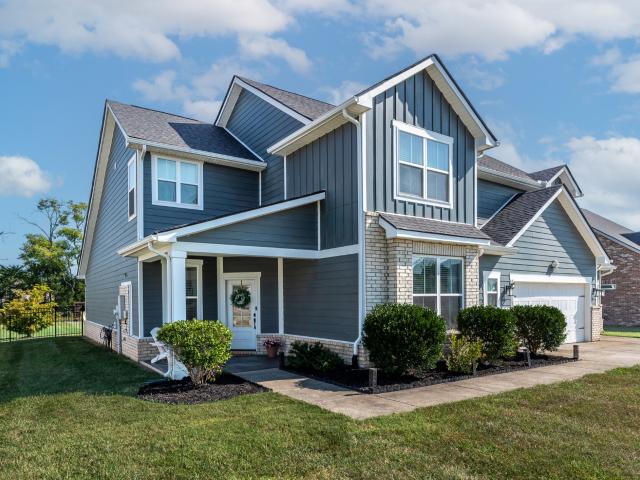 2516 Kingfisher Dr