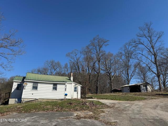 2516 Roseberry Rd