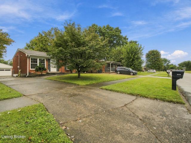 2516 Tregaron Ave