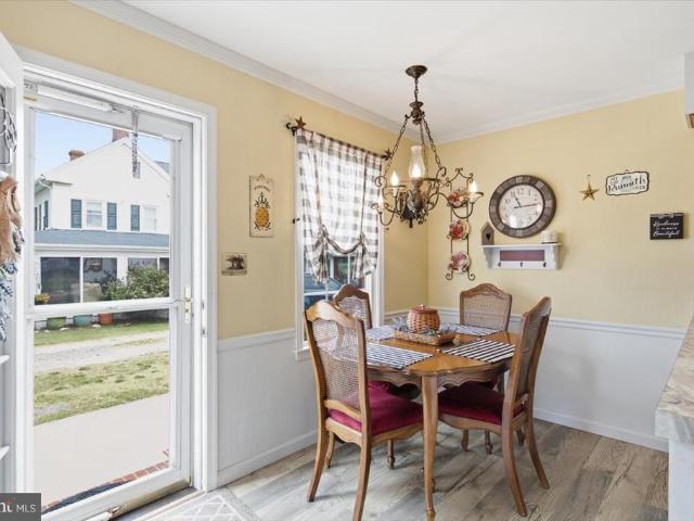2517 Old House Point Road