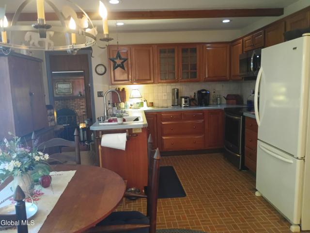 2517 Antonia Drive